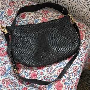 Like new quince Italian leather cross body large size